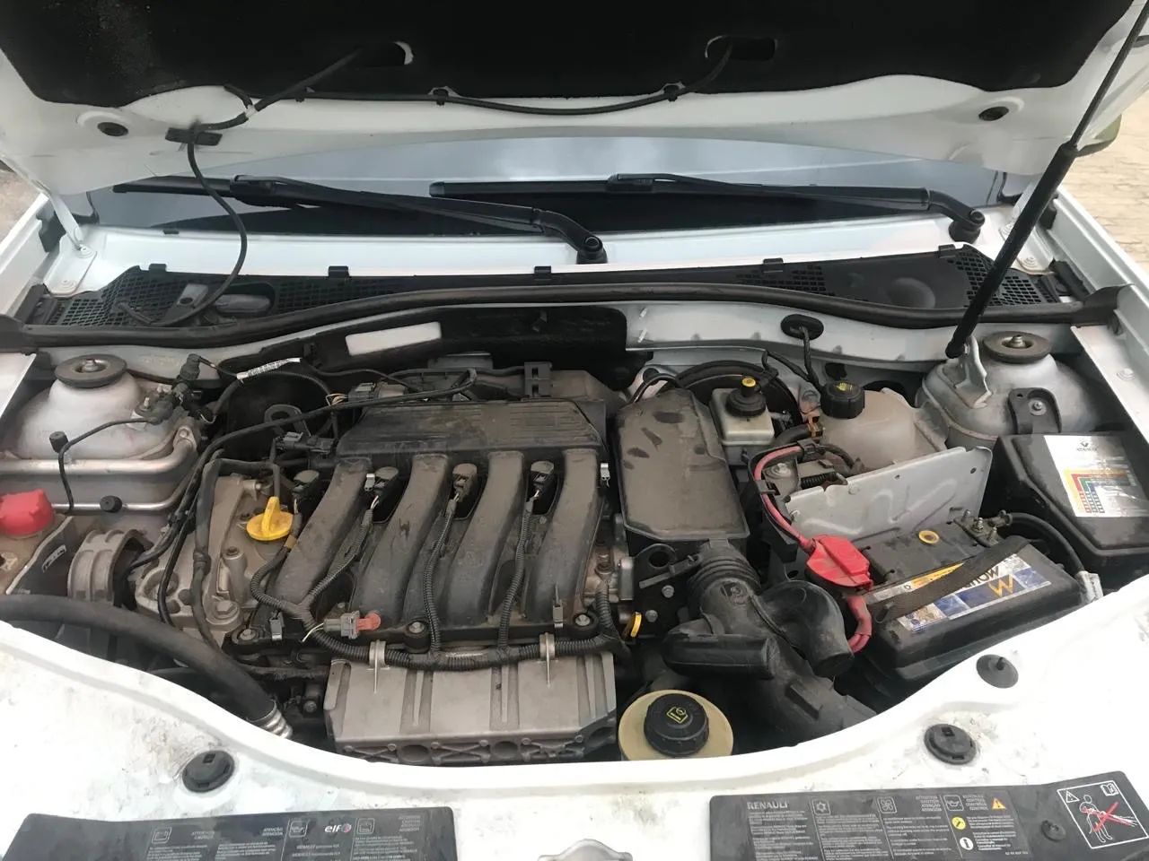 Renault Duster Dynamique 2.0 Hi-flex 16V Aut. 2014