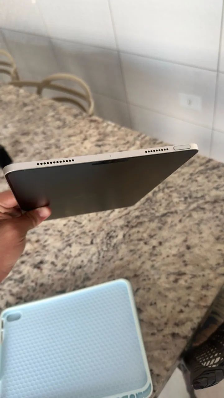 iPad Air 5 258GB capa azul  - Foto 2