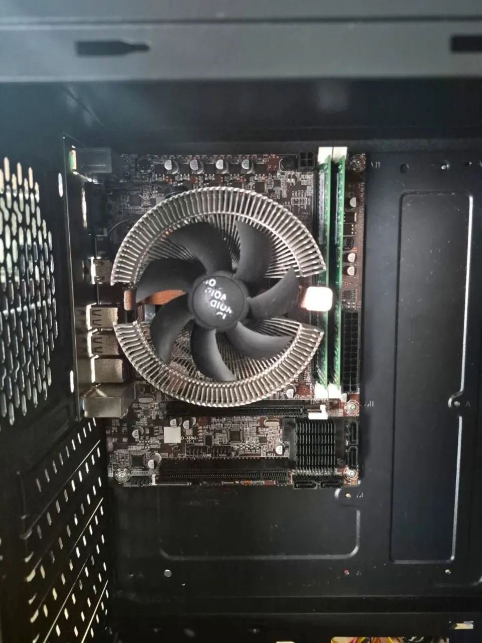 PC GAMER - SSD 240 + 8GB RAM - Foto 4