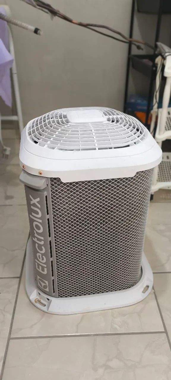 Ar condicionado 9.000 BTUs Eletrolux 220v  - Foto 4
