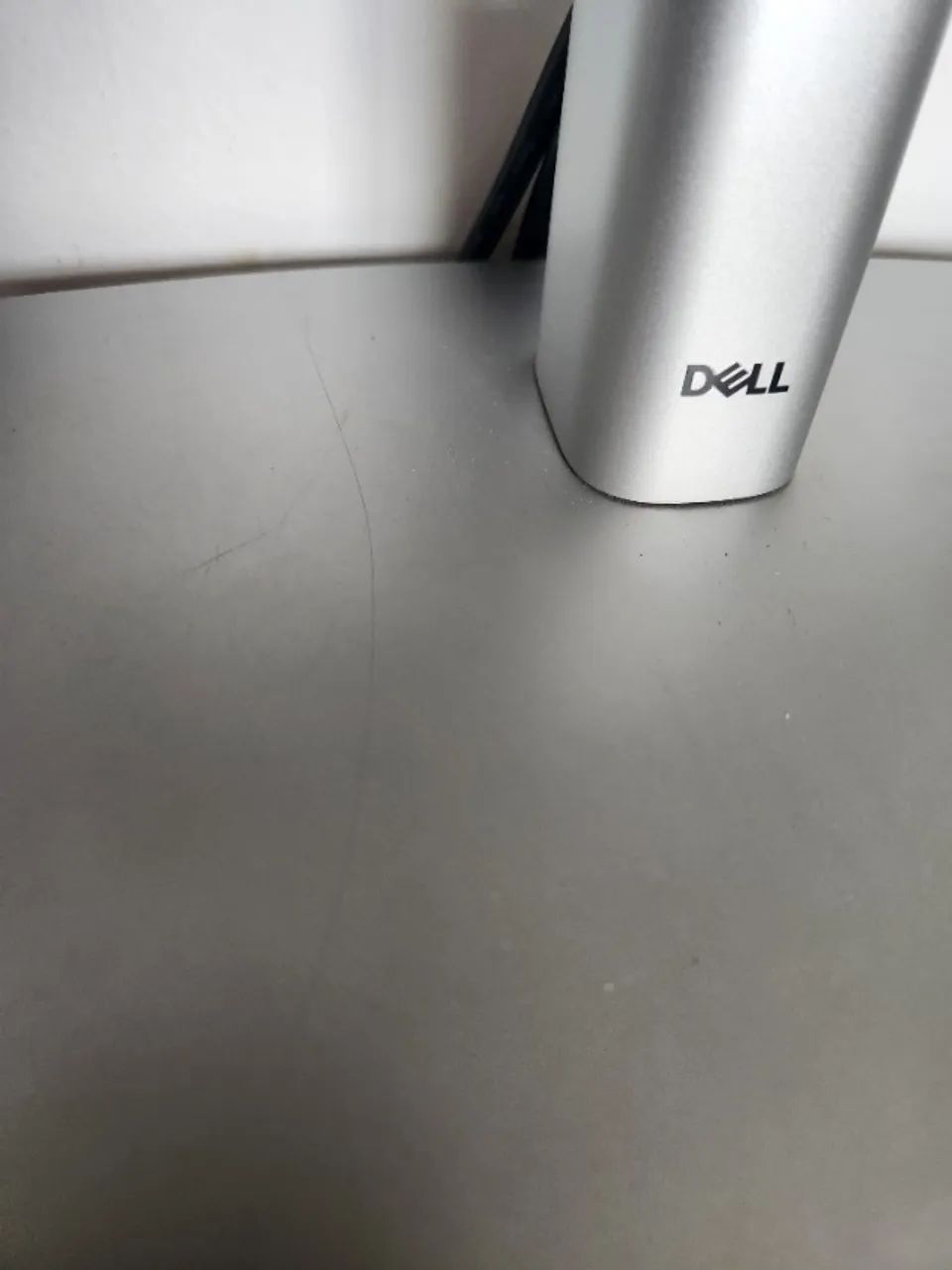 Monitor Dell 27" HUB P2725HE - Foto 4