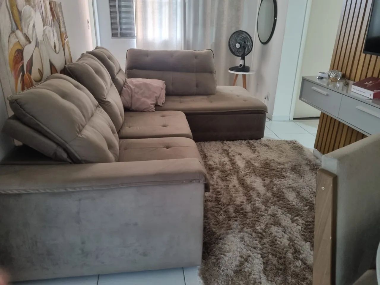 Sofá retrátil e reclinado 