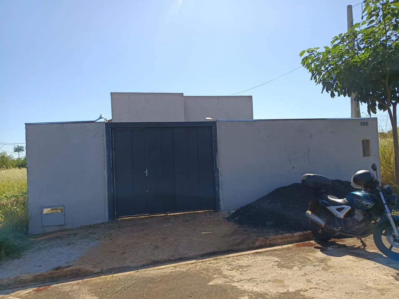 Linda casa Jardinopolis 