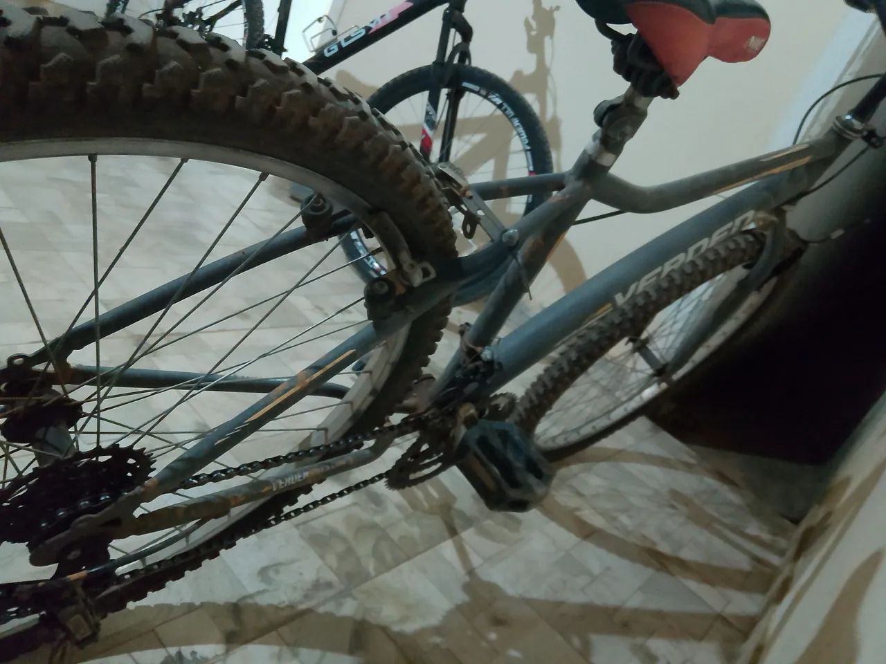 Bicicleta aro 26 - Foto 3