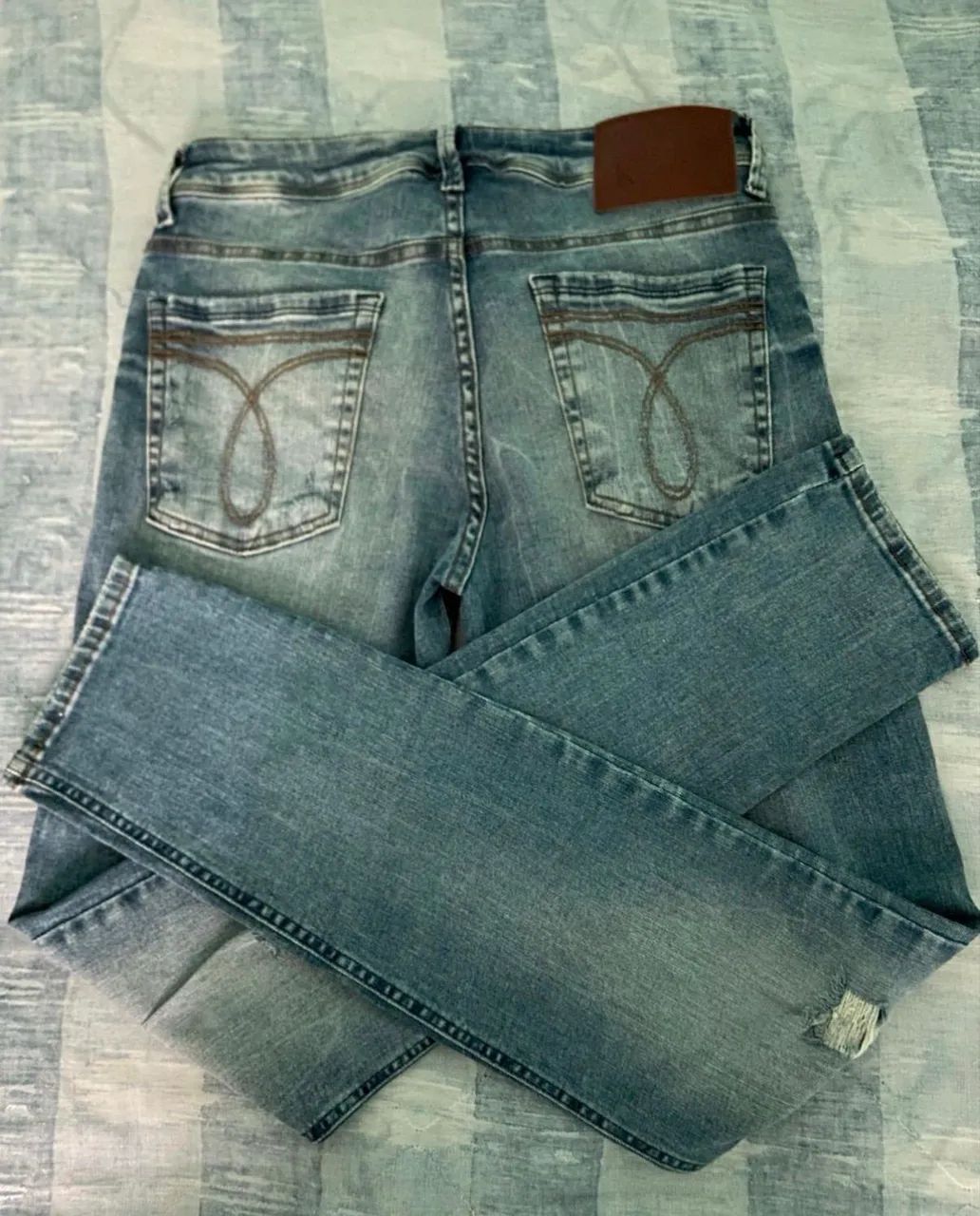Calça Calvin Klein skinny original  - Foto 3