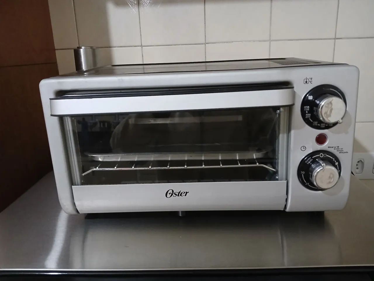 Forno elétrico Oster 