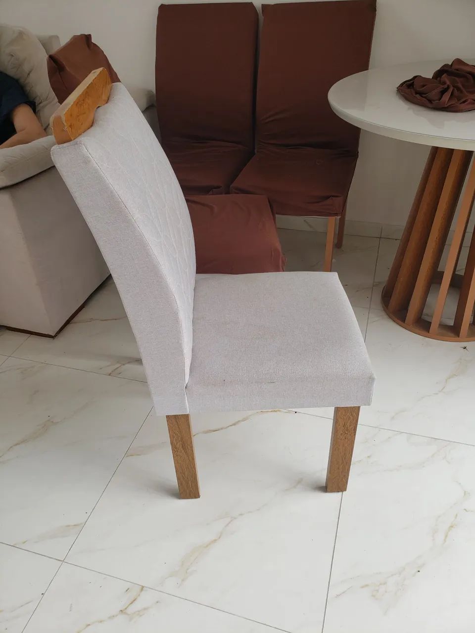 Mesa com 4 cadeiras - Foto 3