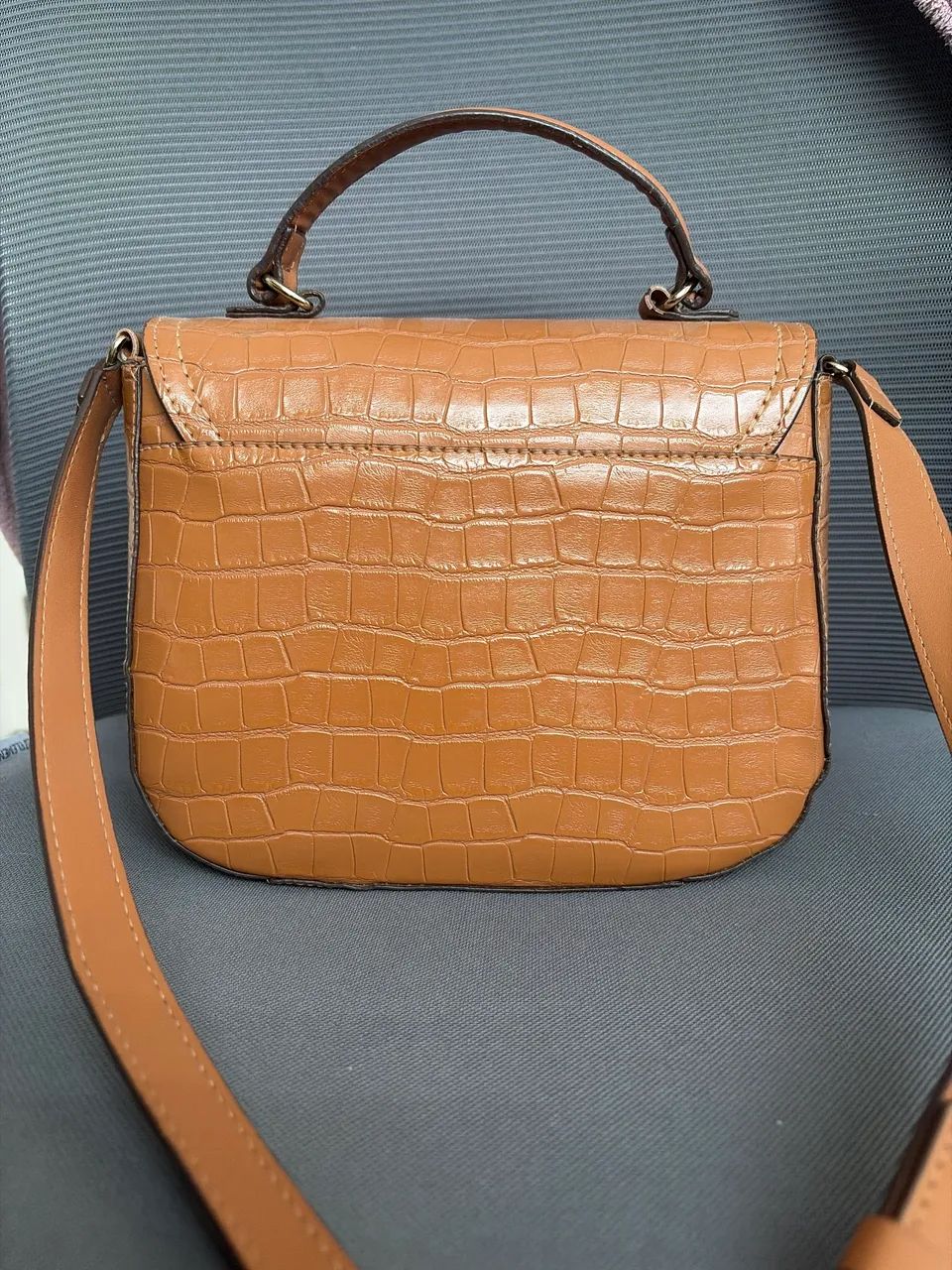 Bolsa caramelo Schutz - Foto 5