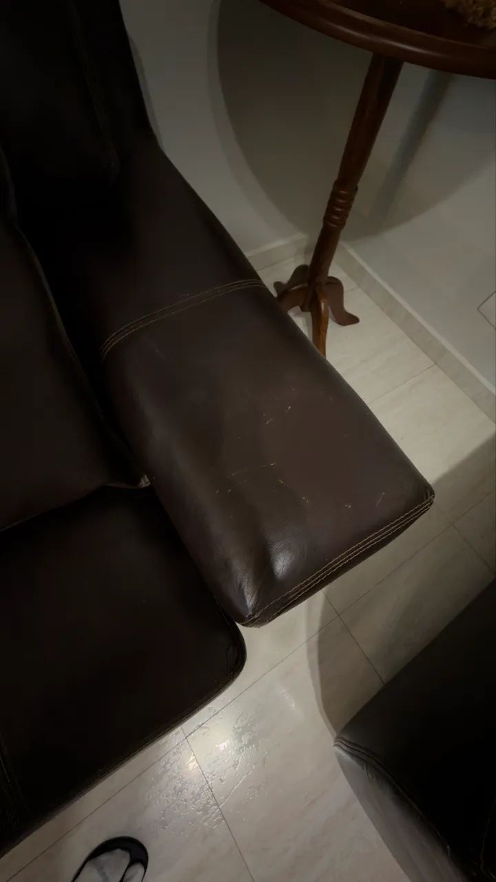 Sofá em couro de 2 e 3 lugares  - Foto 3