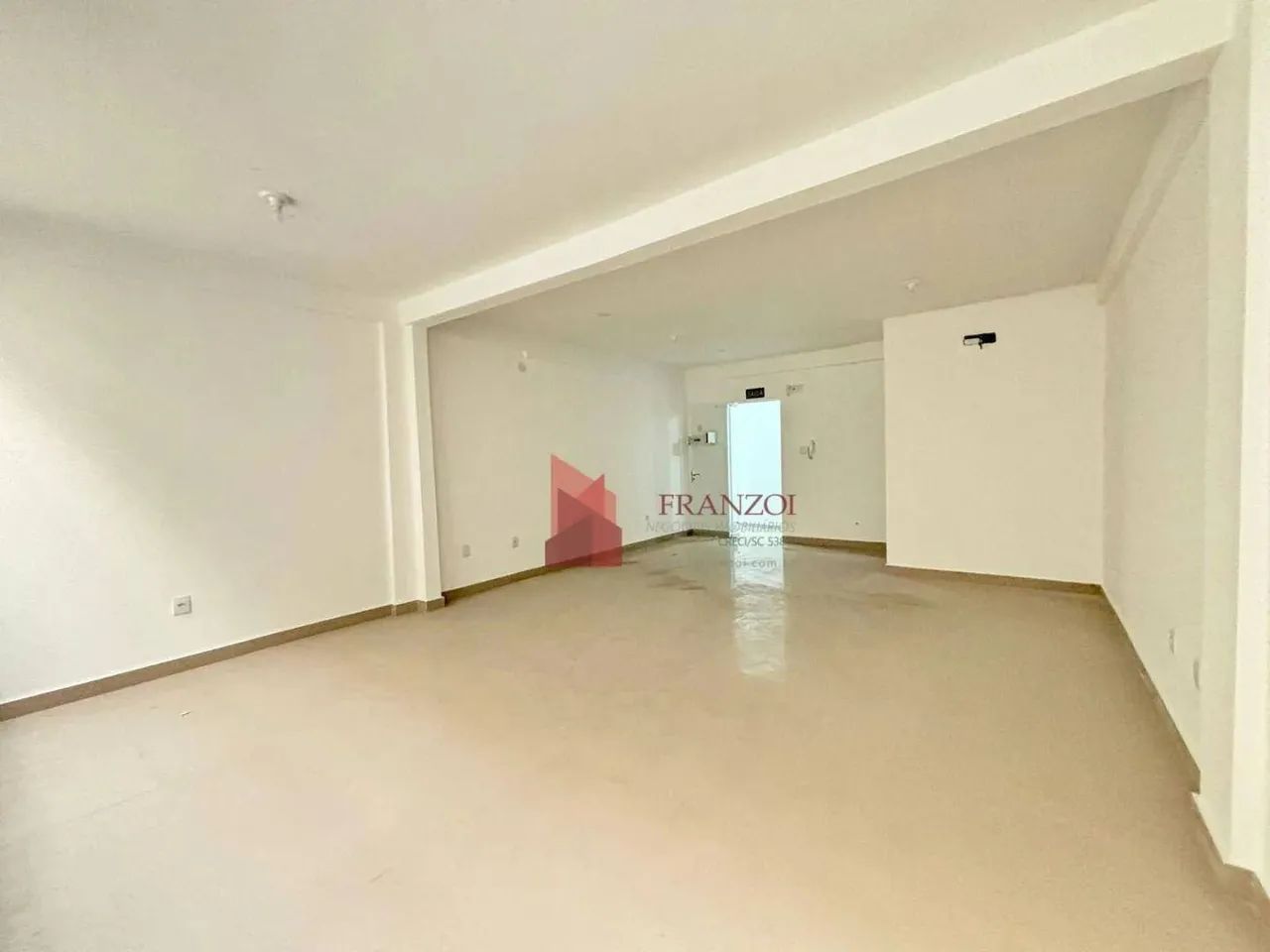 LOCAÇÃO: Sala Comercial - 29 m² - Cordeiros - Itajaí/SC - Foto 4