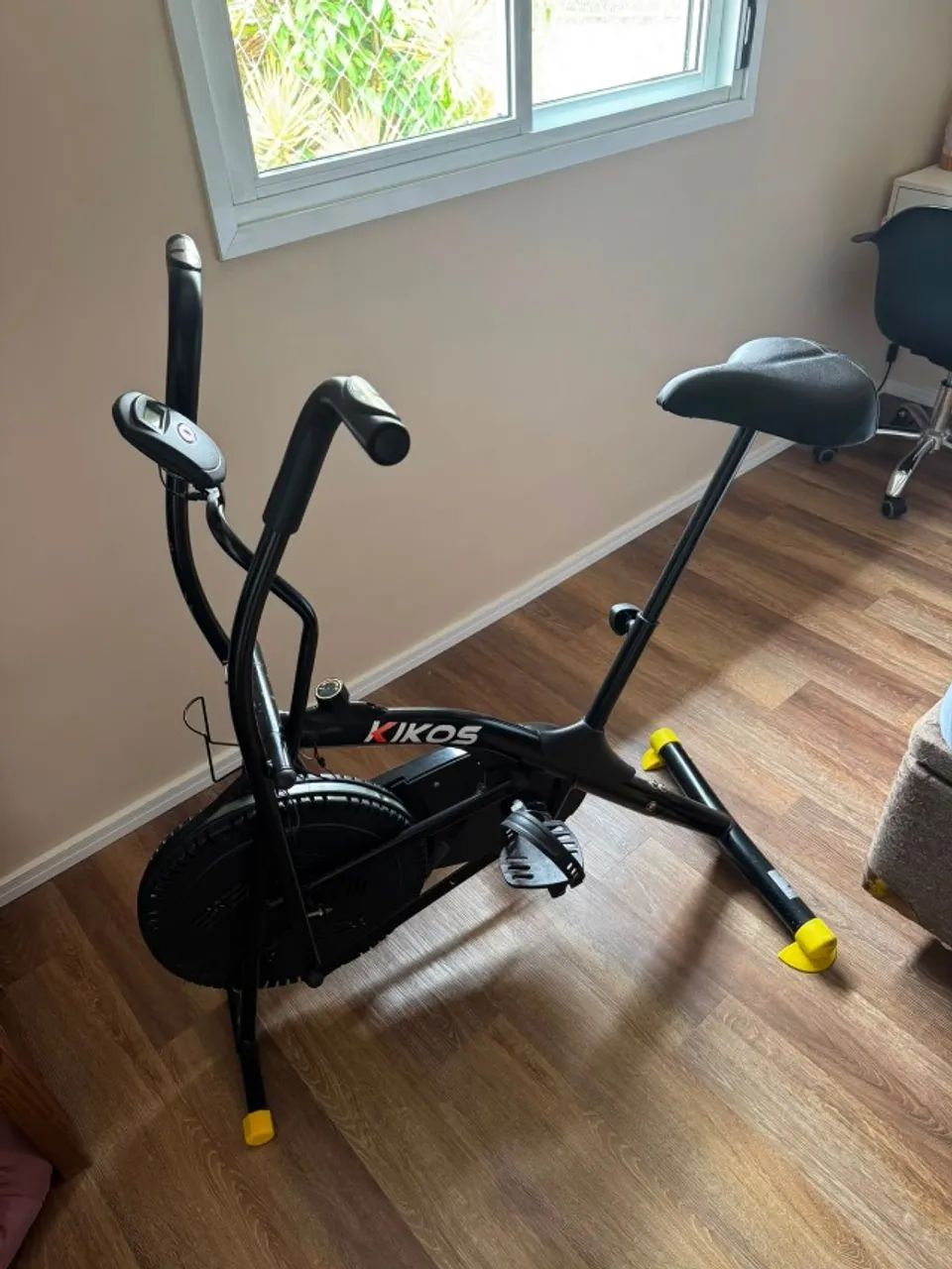 Bicicleta Ergométrica Kikos