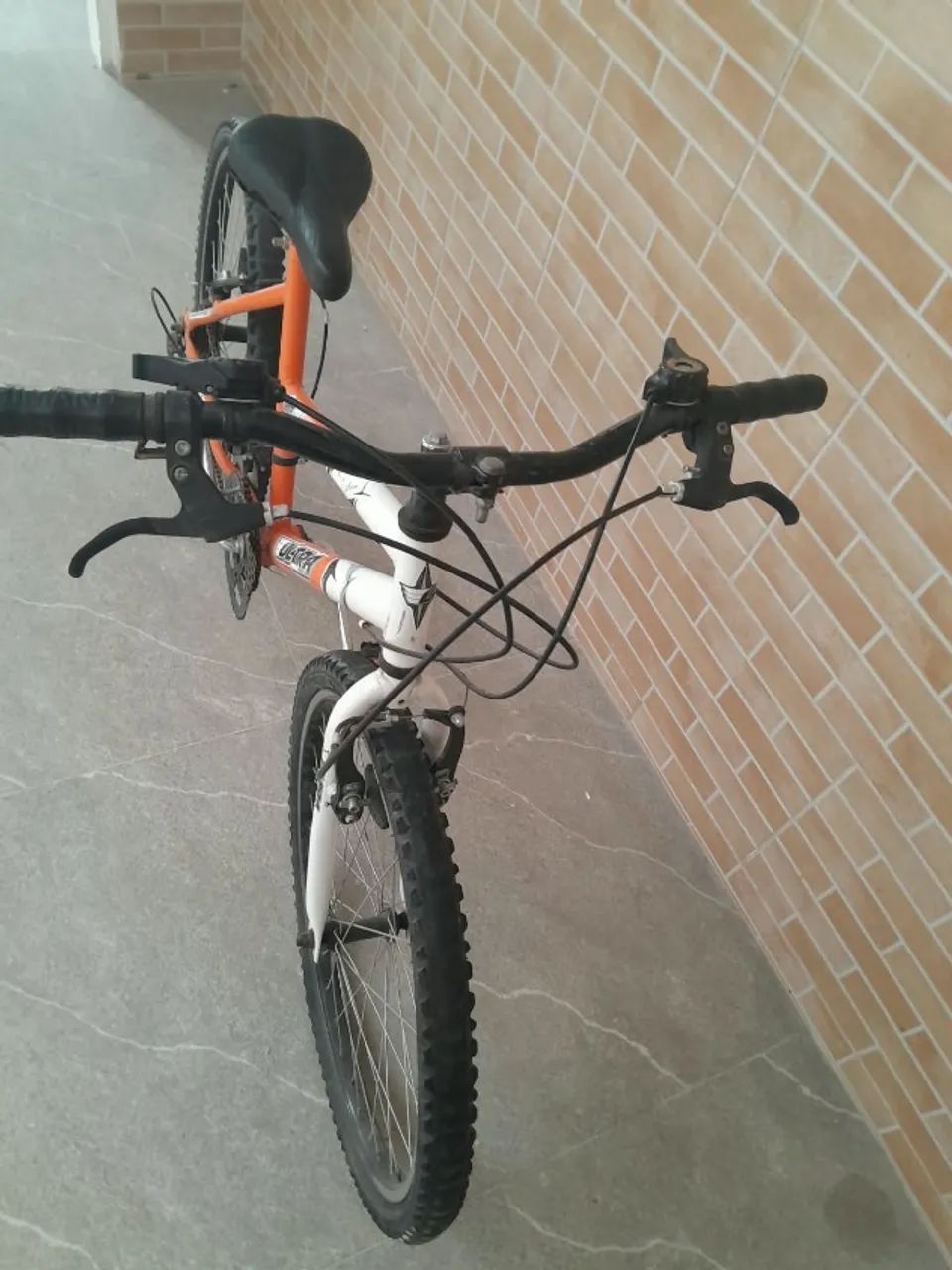 Bicicleta aro 24 - 18 marchas - Foto 3