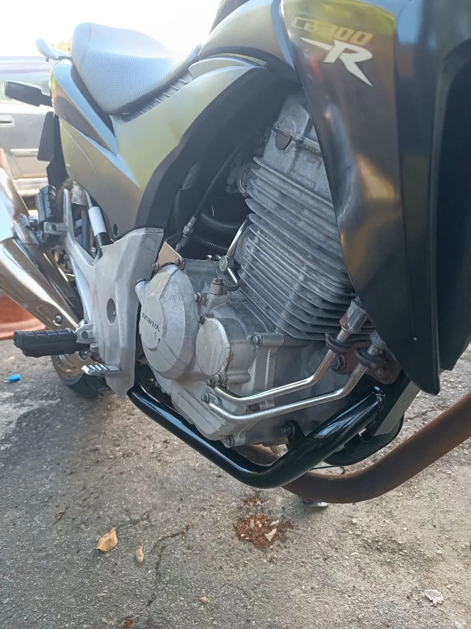 Vendo cb 300 - Foto 4