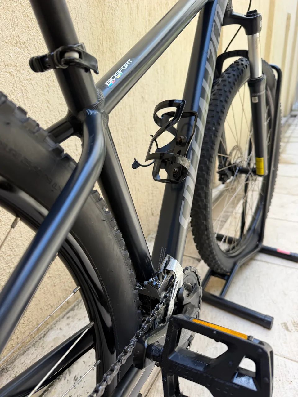 Bicicleta specialized rockhopper 29 - Foto 3