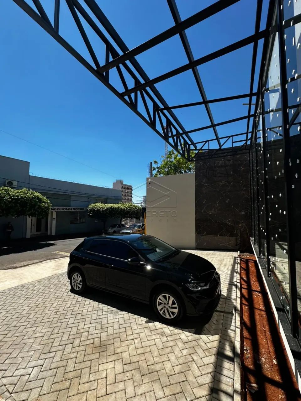 EXCELENTE IMÓVEL COMERCIAL NO CENTRO DA CIDADE - Foto 3