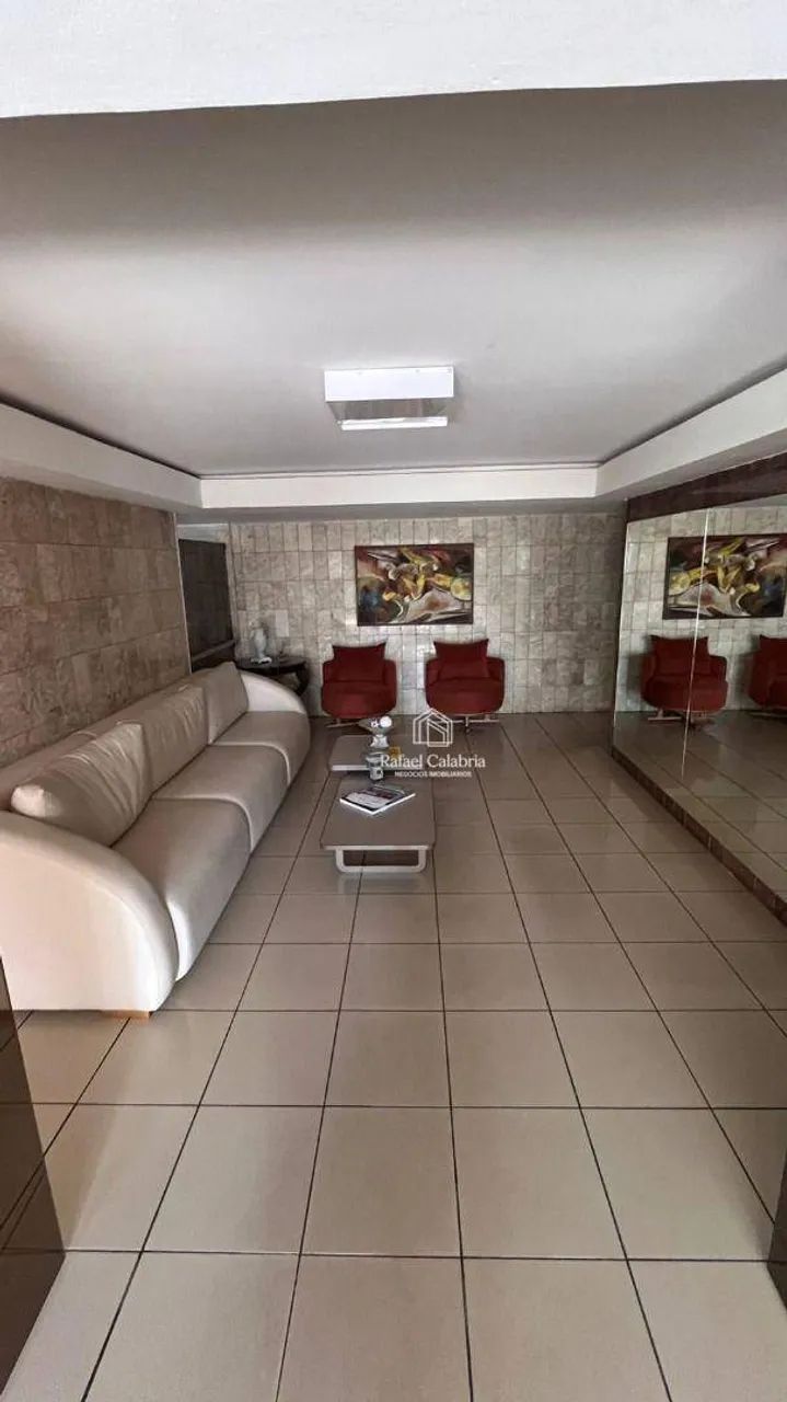 ALUGA-SE APTO COM 4 QUARTOS EM CASA FORTE - Foto 2