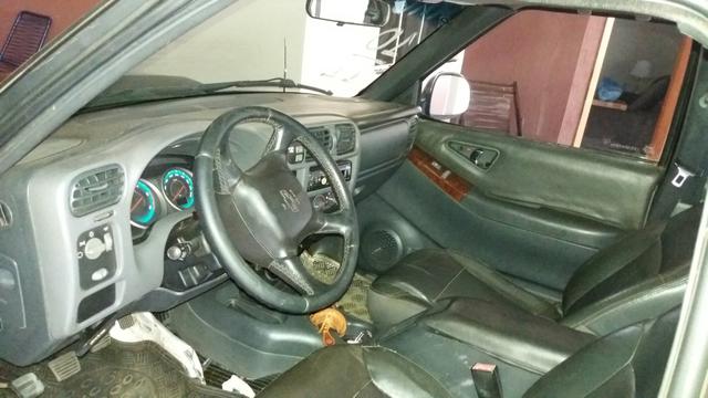 S-10 Executive 2.8 4x4 (diesel) 2010/11 - Foto 7