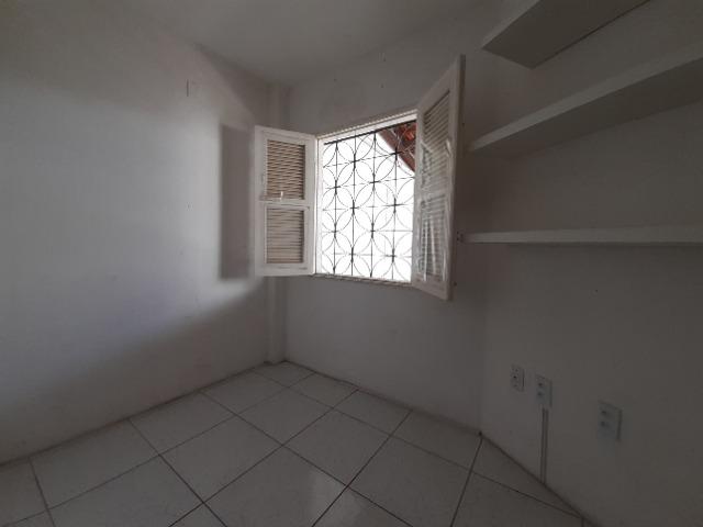 Serrinha - Casa Plana 195,00m² com 3 quartos e 02 vagas - Foto 13