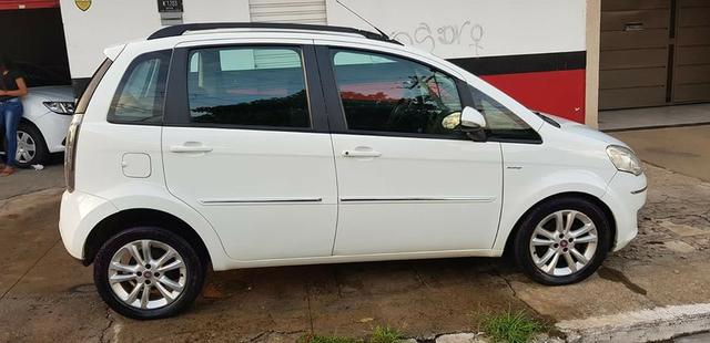 Fiat Idea Essence Sublime Dual.1.6 Flex16v 5P 2014 - Foto 5