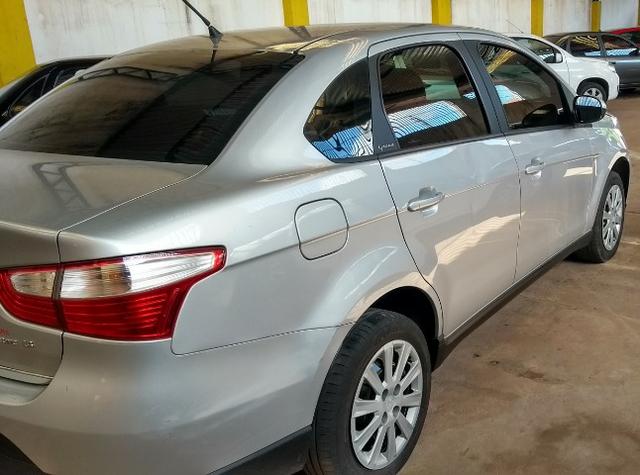 Fiat / Gran siena attractive 1.4 17/17 4p completo - Foto 2