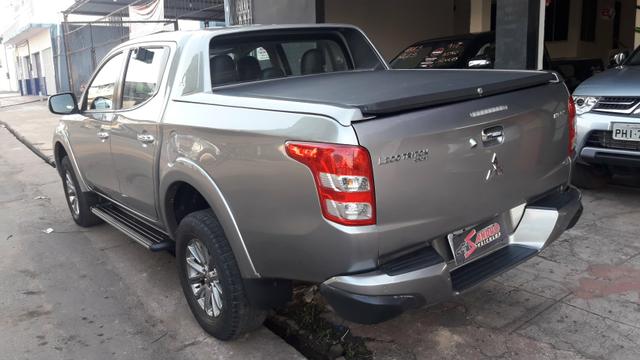 Triton hpes 2.4 2018/2019 4x4 diesel automático. ligar no * jean - Foto 5
