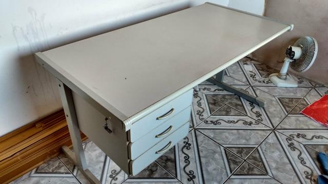 Mesa para Escritório Grande