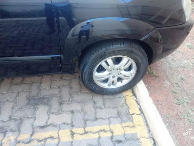 Tucson completa altomatica GL ano 2008 aceito troca troco por Fiat Linea - Foto 6