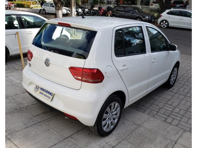 VOLKSWAGEN FOX 1.0 MI TRENDLINE 8V 2015 - Foto 2