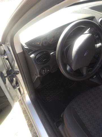 Veiculos Ford Focus Sedã 2004 extra, extra mesmo - Foto 8