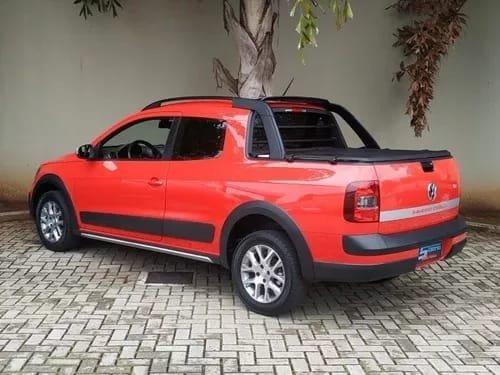 Saveiro Cross