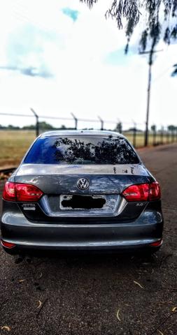 Jetta 2.0 confortiline 2013 . R$ 41.000 - Foto 4