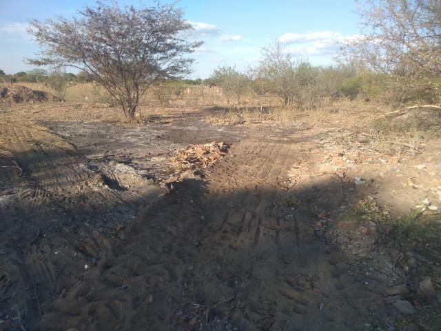 Vende-se um terreno - Foto 4
