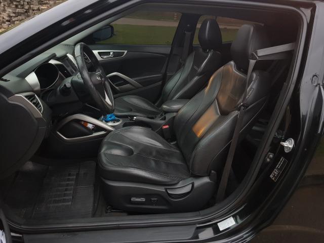 Veloster - Hyundai - Foto 5