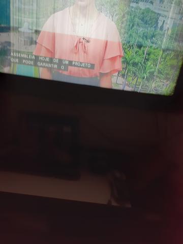 Vende se uma tv samsung 50 polegadas - Foto 2