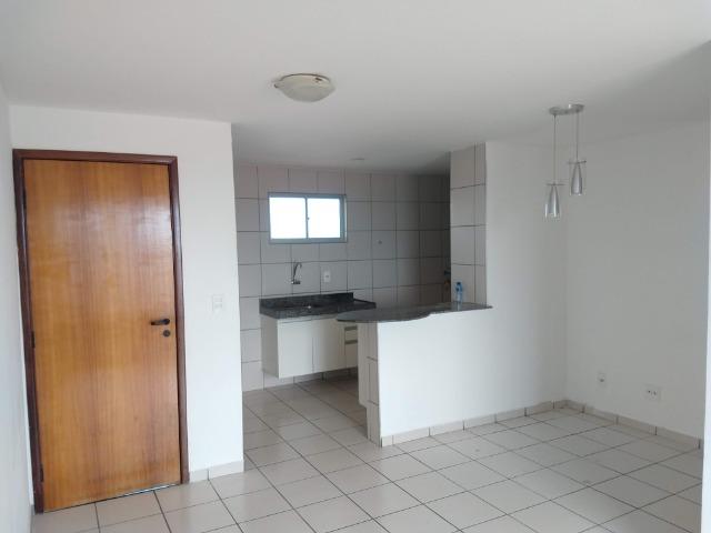 Apartamento Edificio Villa Real próximo a Regional IV na av Silas Munguba - Foto 8
