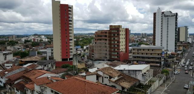 Apartamento no centro da cidade em prédio com infraestrutura - Foto 13