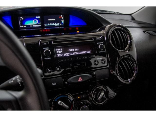 TOYOTA ETIOS 1.5 X PLUS 16V FLEX 4P 2019 - Foto 8