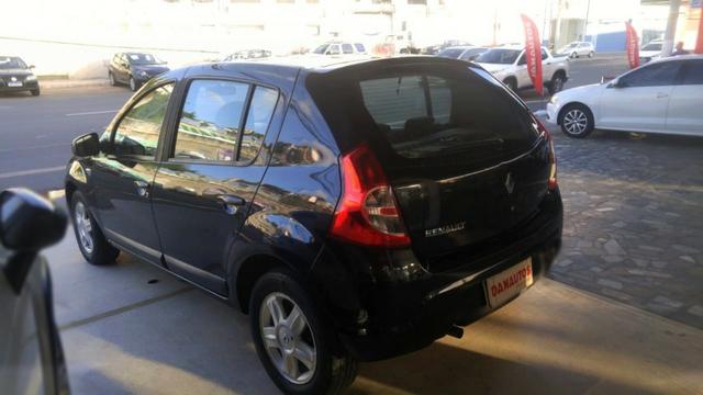 Sandero 1.6 Privilege Manual Flex - Foto 2