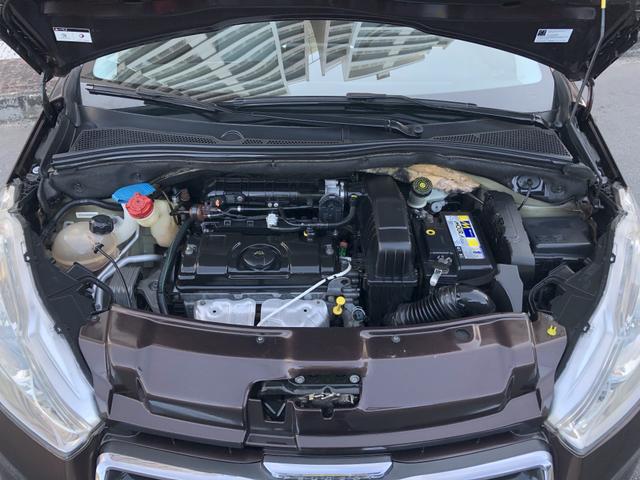 Peugeot 208 allure 1.5 2014, com teto panorâmico, impecável!!! - Foto 10