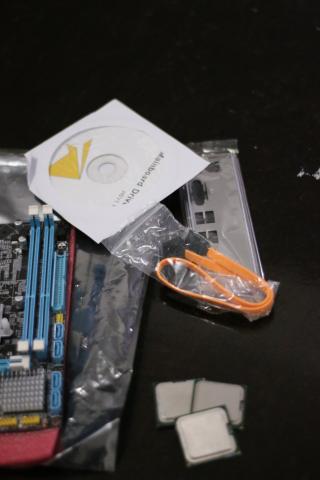 Placa Mãe 775 ( Novas) Garantia de 6 meses. Nos Cartões Crédito e Débito - Foto 5