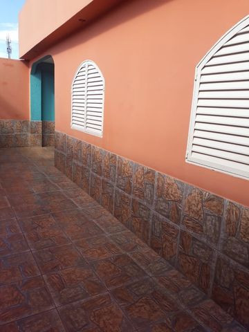 Vendo casa QD. 418 Santa Maria Norte DF