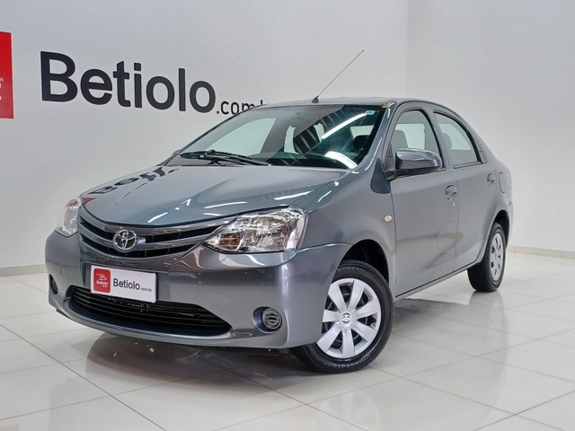 TOYOTA ETIOS 1.5 X SEDAN 16V 2016 4P