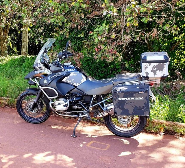 BMW GS 1200 ADVENTURE TRIPLE BLACK