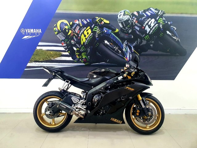 YAMAHA R6 2009