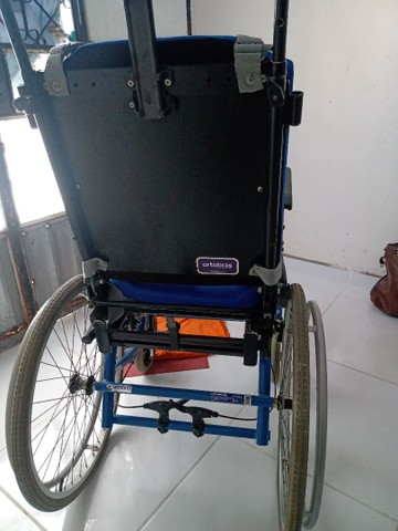 Cadeira de rodas - Foto 4