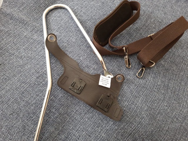 Bagageiro Triumph Bonneville original - Foto 3