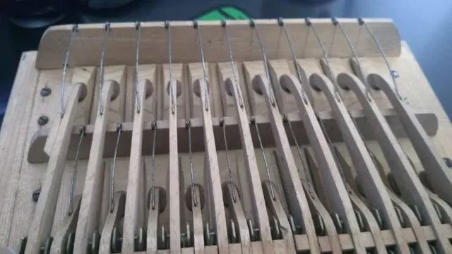 Bandoneon Alemão E L A - 1920/30 - 142 Tons Placas Alumínio - Foto 6