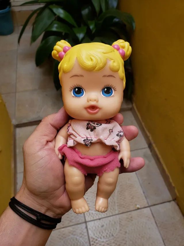 Mini baby best sale alive dolls