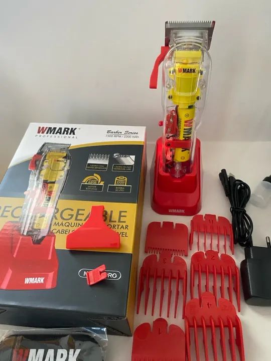 Máquina de cortar cabelo W Mark com pedestal 