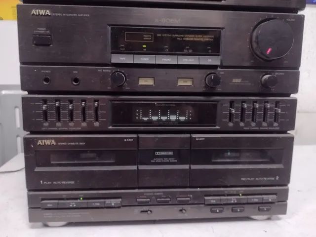 Aparelho de som antigo aiwa